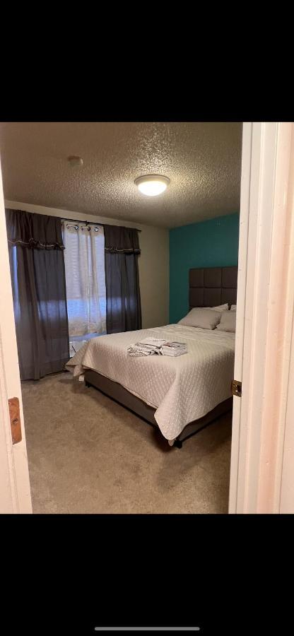 Lovely Two Bedroom, Minutes Away From Downtown Anchorage Extérieur photo