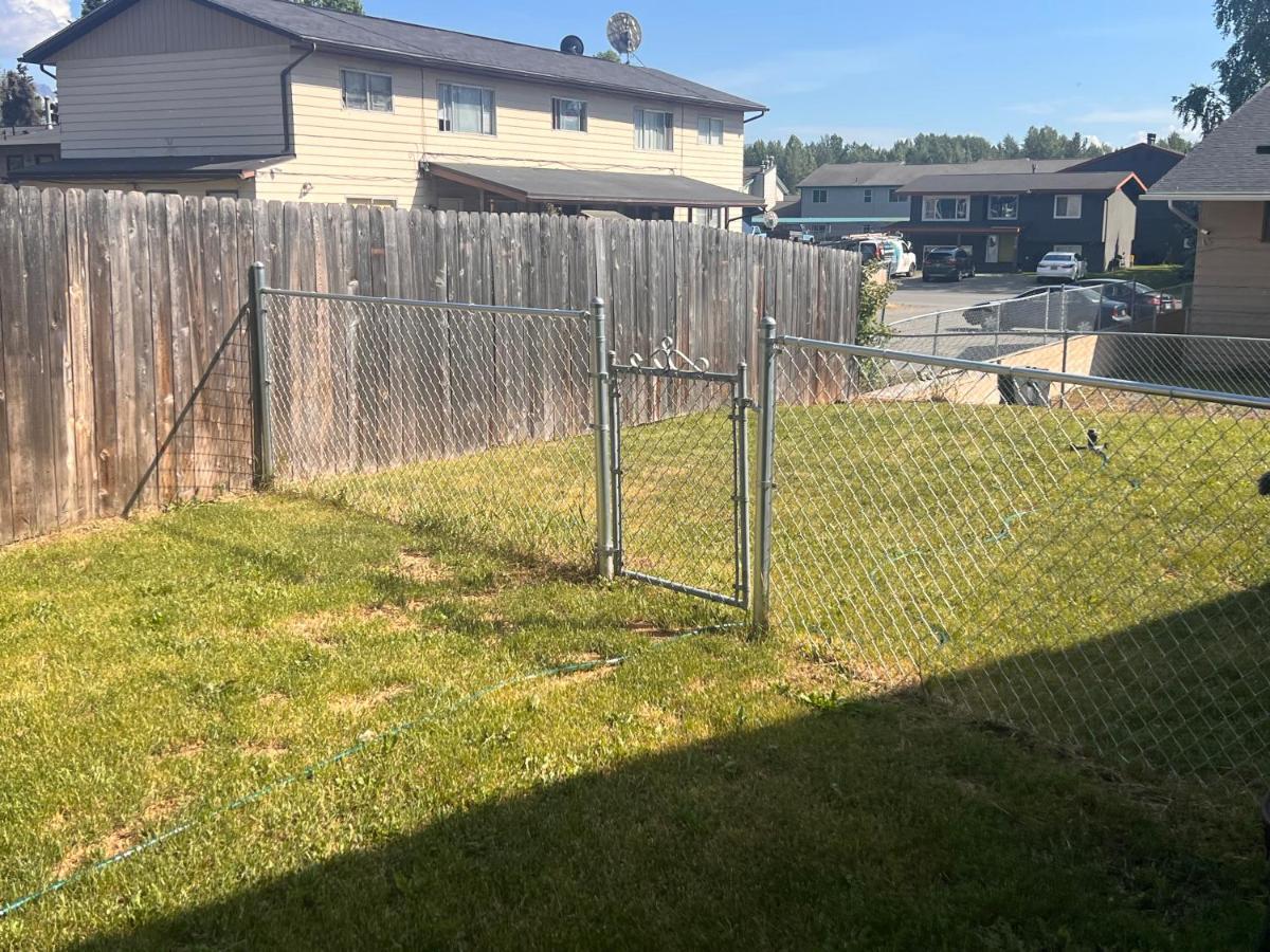 Lovely Two Bedroom, Minutes Away From Downtown Anchorage Extérieur photo